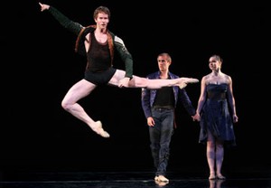 Ballet đương đại Hoa Kỳ biểu diễn tại Việt Nam